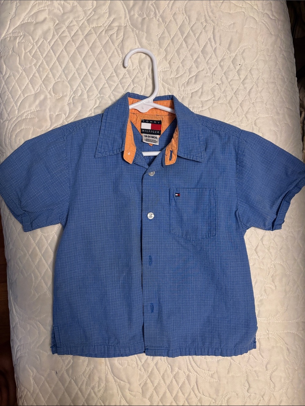 Tommy Hilfiger Blue Short-Sleeve Button-Down Shirt with Orange Collar Accent